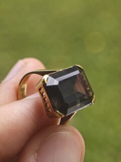 Cocktailring Vintage 14 Karat Gold mit gro&szlig;em gr&uuml;nen Spinell