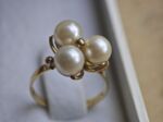 Eleganter Damenring 14 Karat 3 echte Perlen