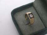 Goldener Herrenring mit Besatz 14 Karat