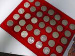 Konvolut 5 Deutsche Mark - Diverse - 35 St&uuml;ck im Sammler Case