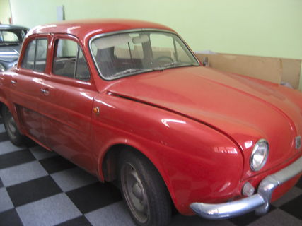 Oldtimer Renault Dauphine GORDINI