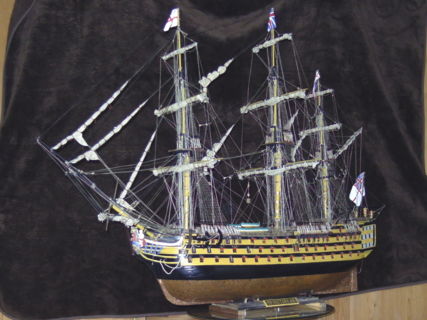 Modellschiff - HMS Victory 1765 1:82